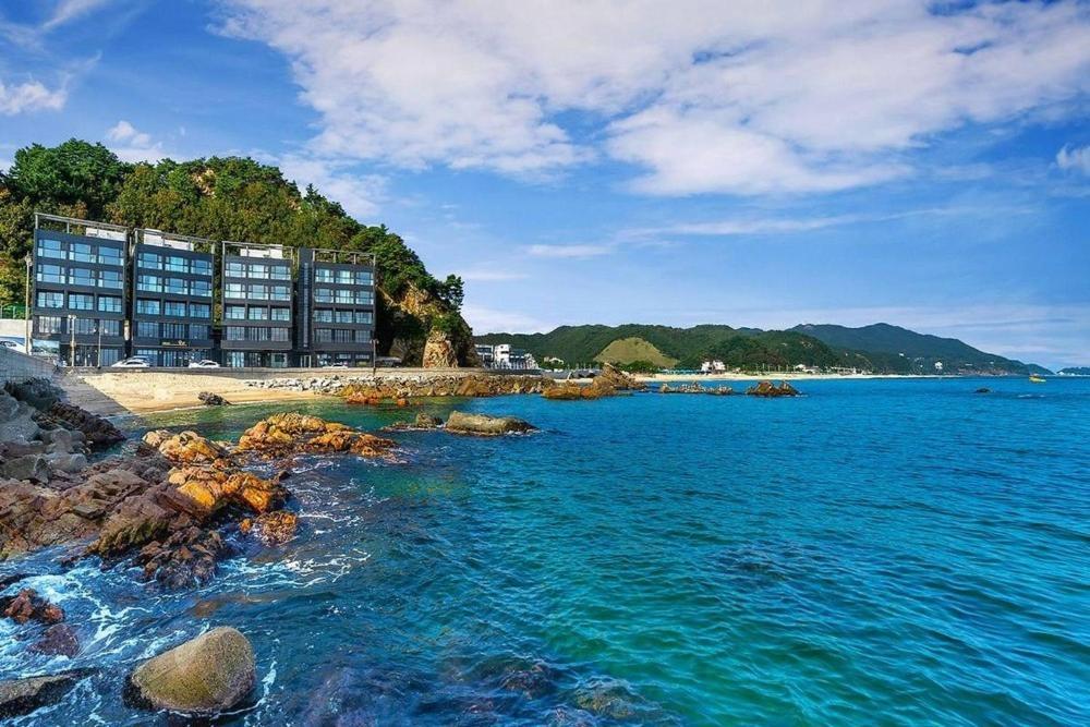 The Great Ocean Pension Gangneung Exterior foto